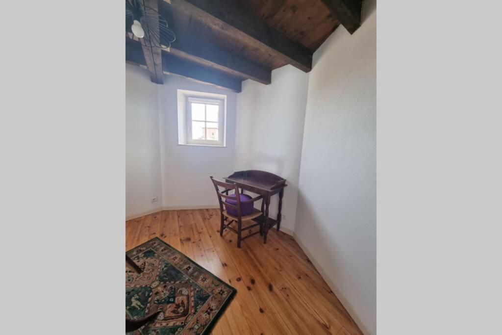 Appartement Exceptionnel 4 Etoiles Hyper Centre Albi 65 M2 Au 4Eme Etage Sans Ascenseur Avec Une Tour Du 12Eme Siecle Exteriér fotografie